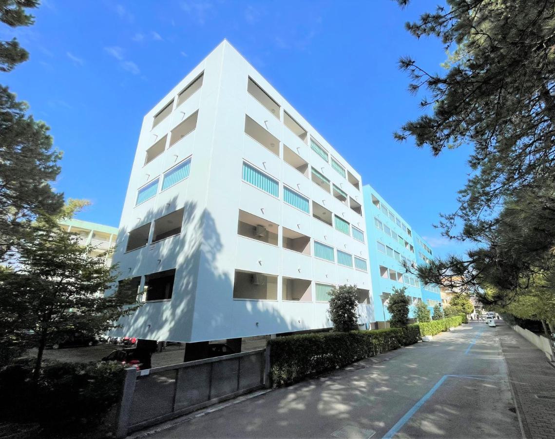 Isola Clara - Appartamenti ビビオーネ エクステリア 写真
